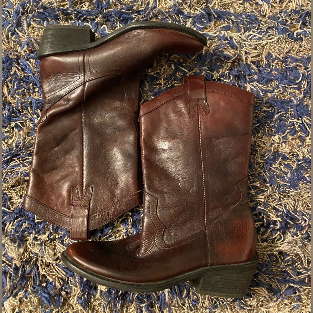 Jessica Simpson Maroon Cowboy Boots 6